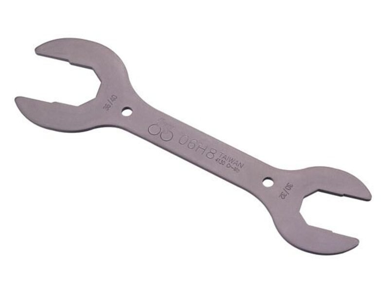 Icetoolz balhoofdsleutel 30×32 en 36x40mm Zilver