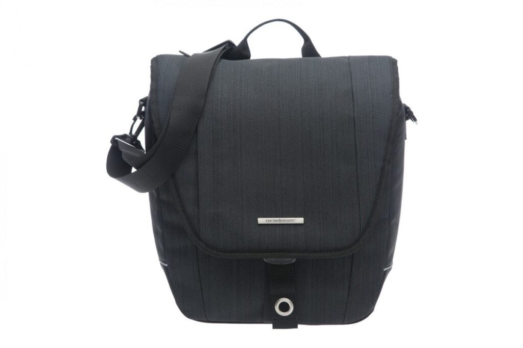 New Looxs schoudertas Avero 12,5L Black
