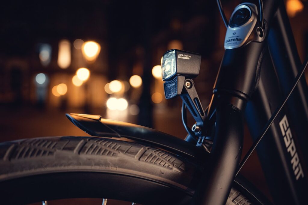 Axa koplamp NXT45 E-bike 6-12v 45 lux